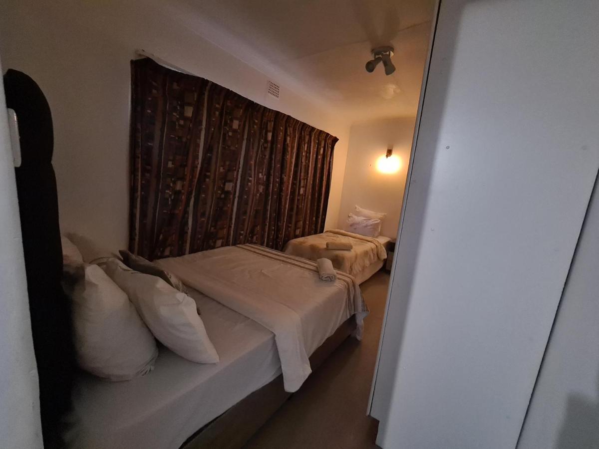 Guest house Zenith House Boston Self Catering